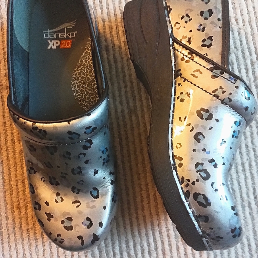 dansko clogs